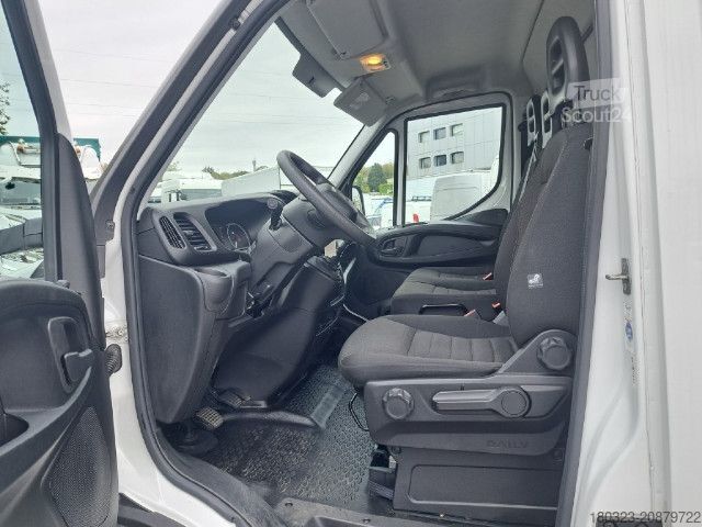 Furgoneta caja IVECO 35C16H