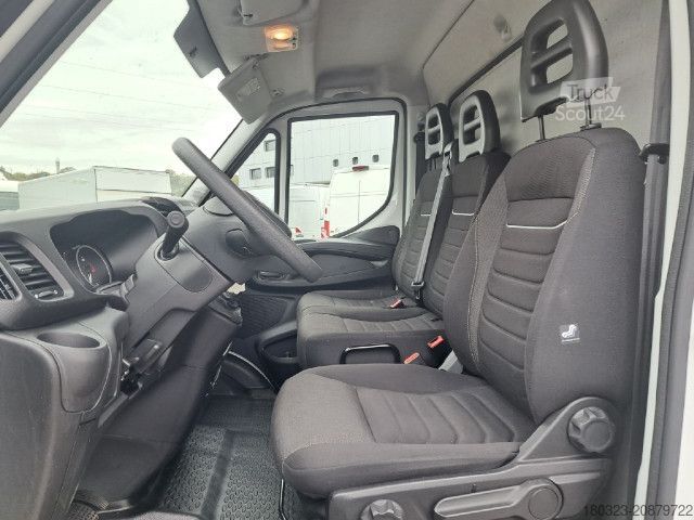 Furgoneta caja IVECO 35C16H