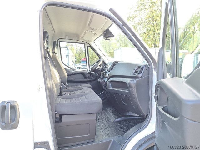 Furgoneta IVECO 35S16 V