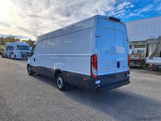 Furgoneta IVECO 35S16 V