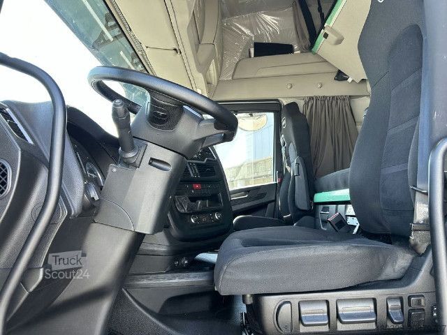 Tracteur routier standard IVECO AS440S51T/P