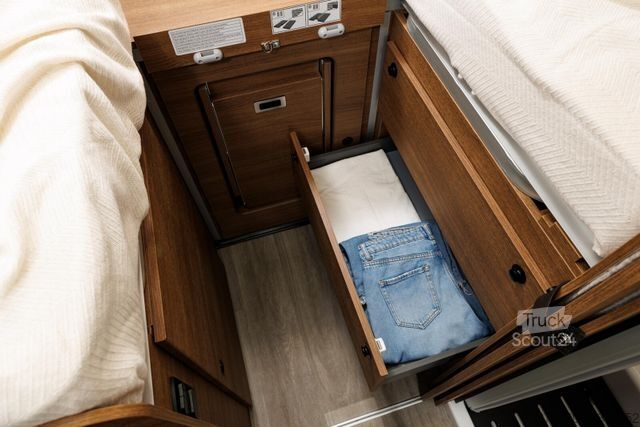 Integrirani avtodom BENIMAR Amphitryon A967 Northautokapp