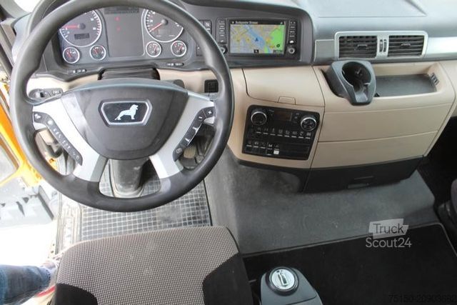 Camion basculante trilateral MAN TGS 26.500 6x4 BB BORDMATIK INTARDER Nr.: 302