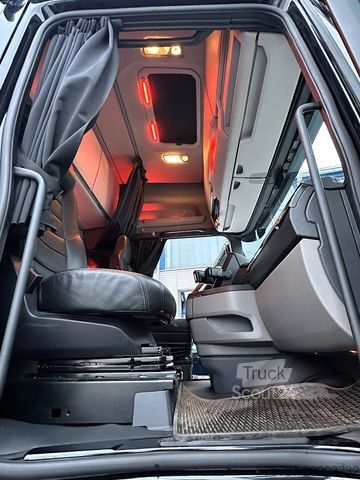 Kamyon şasisi SCANIA S 730 V8