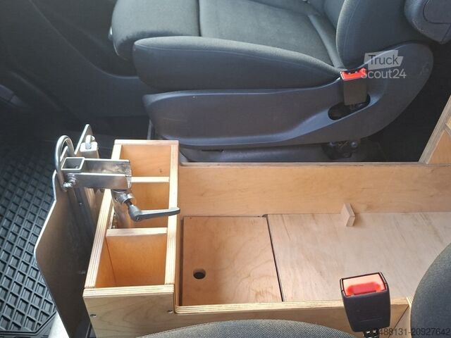 Panel van Mercedes-Benz SPRINTER 314 L2H2 AHK KAMERA STDHZG NAVI KLIMA