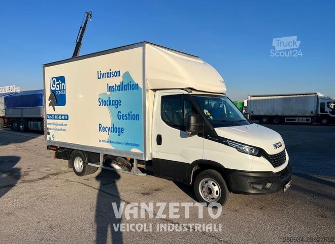 IVECO DAILY 35C14 Kastenwagen mit Ladebordwand Iveco DAILY 35C14