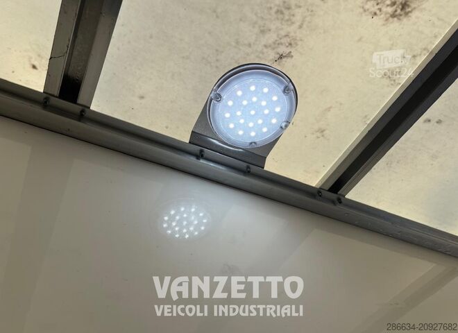 IVECO DAILY 35C14 Kastenwagen mit Ladebordwand Iveco DAILY 35C14