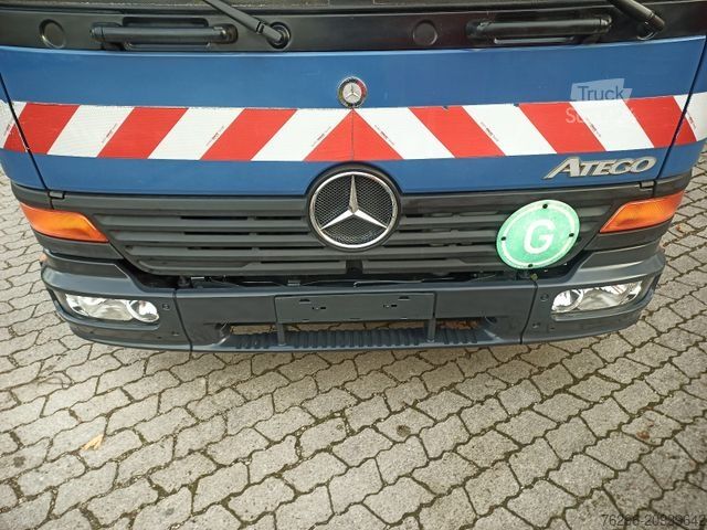 Transporter mit Kipper MERCEDES-BENZ 815 Atego Dreiseitenkipper Atlas 60.1 Kran Greif