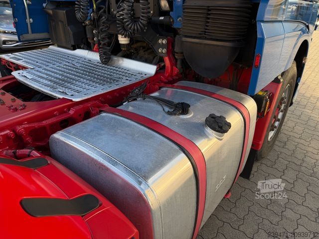 Standartinis vilkikas DAF XF 530 SuperSpaceCab 6x2 Retarder Lenk/Lift