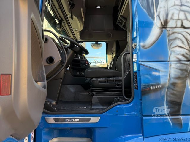 Standartinis vilkikas DAF XF 530 SuperSpaceCab 6x2 Retarder Lenk/Lift