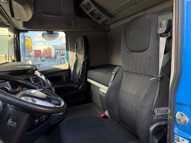 Standartinis vilkikas DAF XF 530 SuperSpaceCab 6x2 Retarder Lenk/Lift