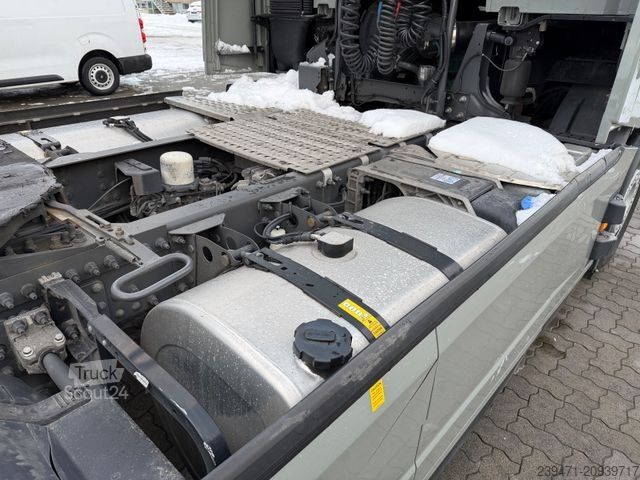 Standartinis vilkikas VOLVO FH500 XL 2x Tank Vollspoiler ACC 1.Hand