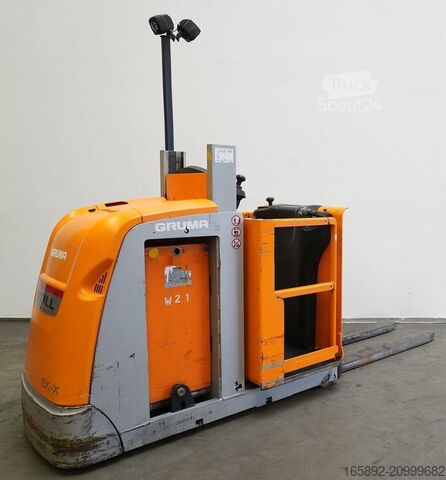 Préparateur de commandes à grande hauteur Still EK-X980