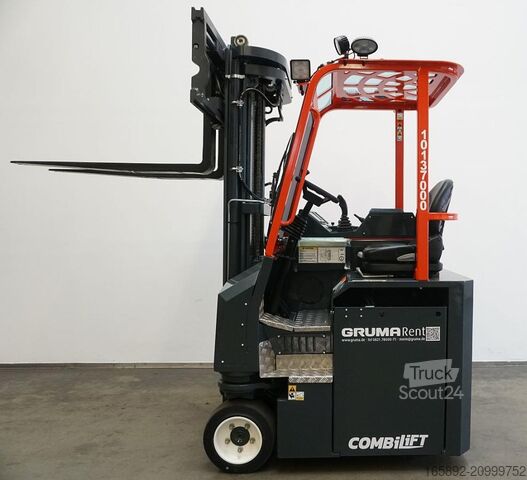 Vierwegvorkheftruck Combilift CBE3000