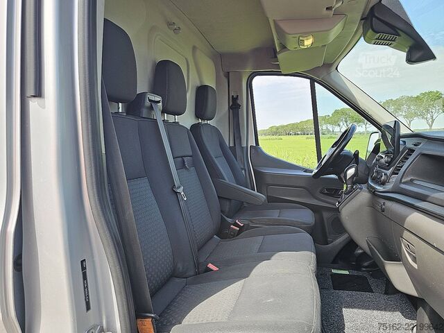 Bestelauto FORD TRANSIT 2.0 L3H2 Glasresteel AC!