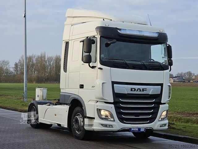 Estándar-SZM DAF XF 450 SPACECAB SKIRTS