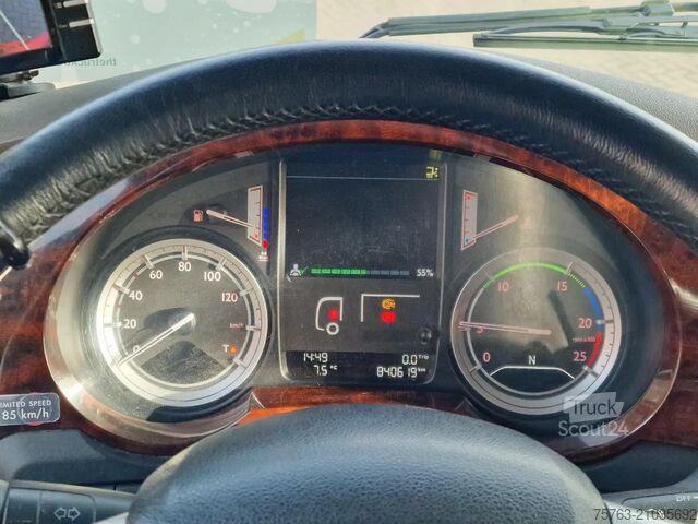  DAF XF 510 SpaceCab 6x2 - Box with side doors - Loa...