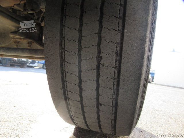 Camion benne MAN 26.440 / 6 x 4 / Jonsered 1100 / Greifer