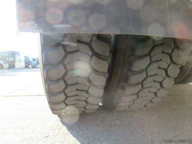 Camion benne MAN 26.440 / 6 x 4 / Jonsered 1100 / Greifer