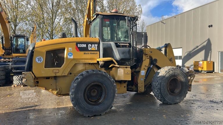 Chargeuse Caterpillar 930M