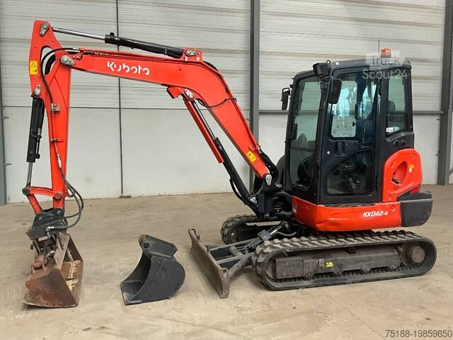 Mini escavatore Kubota KX 042-4