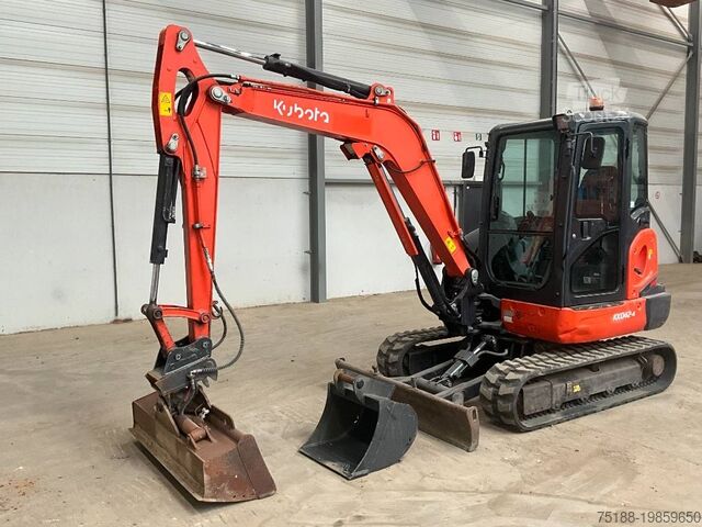 Minibagger Kubota KX 042-4