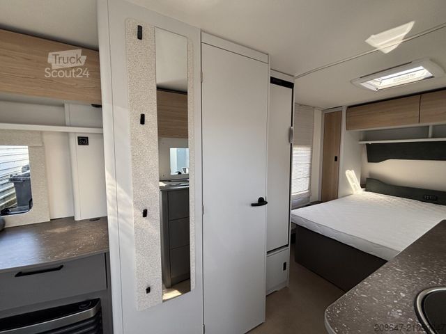 Caravan BÜRSTNER B66 485 TS