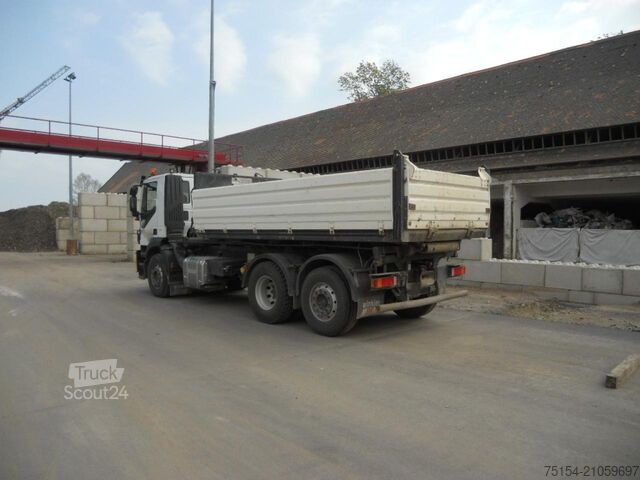 Özel amaçlı kamyon Iveco Magirus + Anhänger + Schiebenschild + Salzstreuer