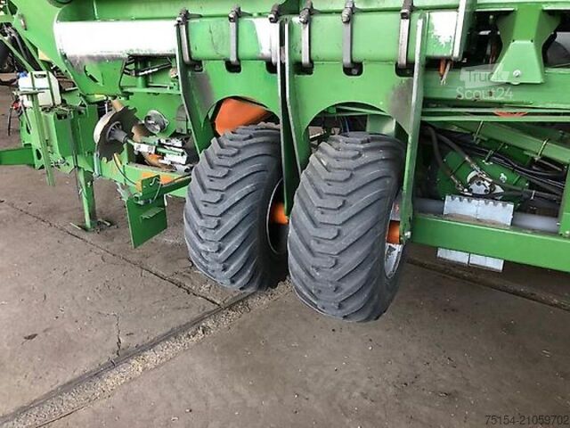 Precision seeder Amazone EDX 9000-T