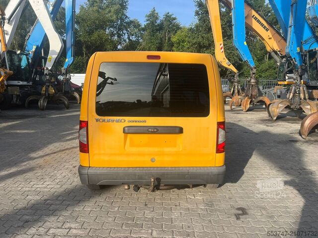 Samochód dostawczy Ford Tourneo Connect