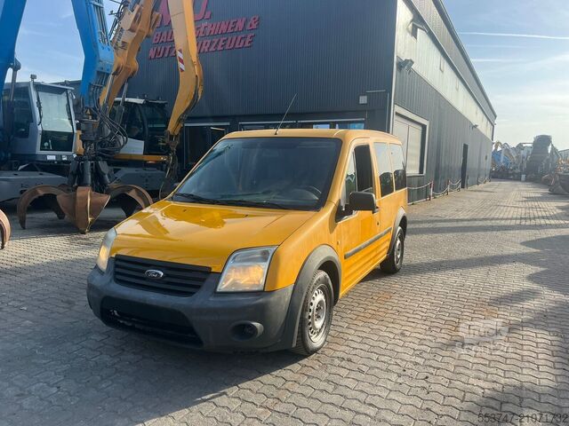 Samochód dostawczy Ford Tourneo Connect