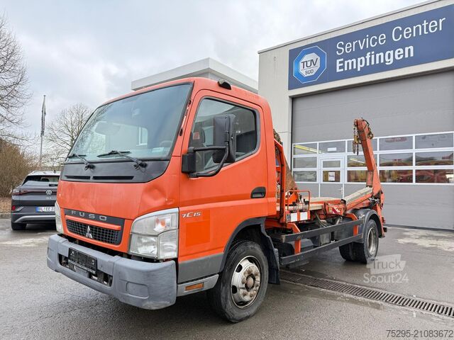 Crane truck FUSO Canter 7C15 Absetzer Kupplung defekt-Motorläuft