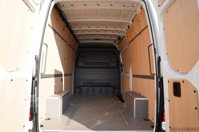 Dodávka s vysokou střechou Mercedes-Benz Sprinter 317 CDI Hochdach L2H2 MBUX Klima Totwin