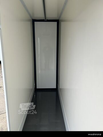 LKW mit Kofferaufbau Mercedes-Benz Atego 816 GfK-Sandwich-Kofferaufbau Frischezelle