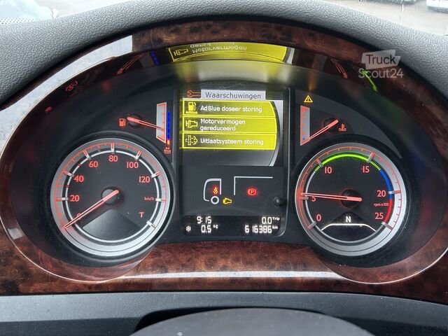 Standard-SZM DAF CF 330 FT / Sleeper Cab / 616 dkm / NL Truck