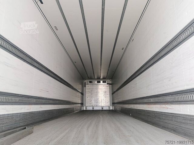 Prevoz v hladilniku/zamrznjenem stanju SCHMITZ SKO 24 SCB LIFT AXLE BLACK