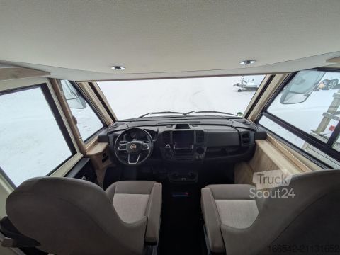 Autocaravana integral Eura Mobil Integra Line 730 EF 160PS/Autom/Backofen/SAT/TV/Fahrradträger