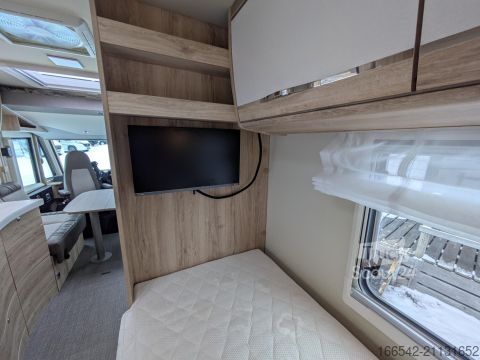 Autocaravana integral Eura Mobil Integra Line 730 EF 160PS/Autom/Backofen/SAT/TV/Fahrradträger