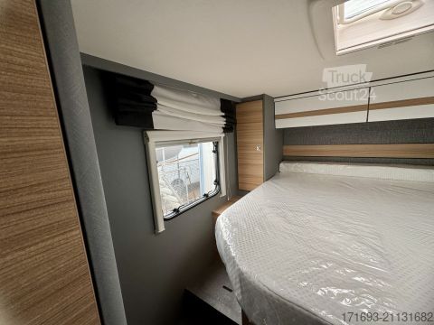 Polointegrovaný karavan Dethleffs Just 90 T 7052 DBM wenig km 1. Hand