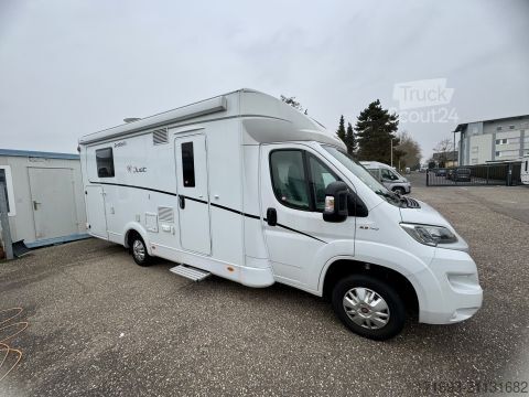 Polointegrovaný karavan Dethleffs Just 90 T 7052 DBM wenig km 1. Hand