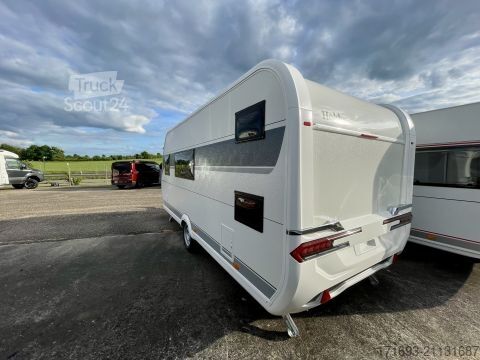 Bivalnik Hobby Excellent Edition 490 KMF