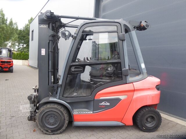 Empilhadeira frontal Linde H30D-01