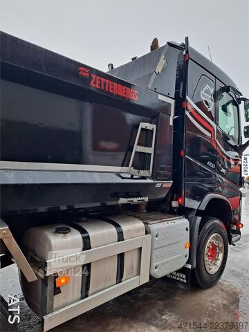  Volvo Fh16 650 6x4 Tipper Truck w/ Sørling Triple Traile