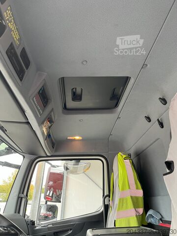 Autocarro con pianale e telone Mercedes-Benz Atego 1530 L