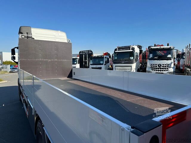 Preprava kontajnerov Volvo FH 500 6x2 Containerpritsche mit FASSI 545RA.2.28