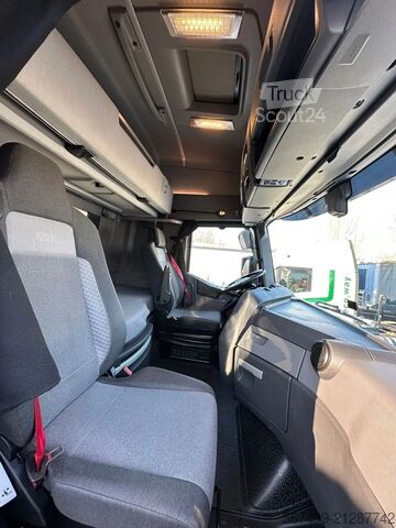 Standard-SZM Renault T480 HSC Standklima New Tacho G2v2 Full Spoiler