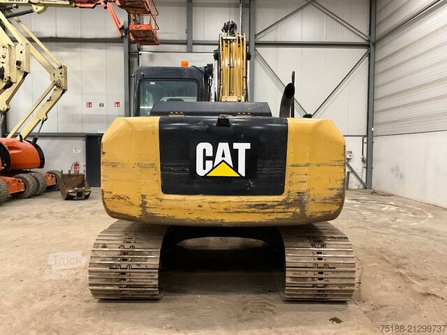 Excavadora sobre orugas CAT 313 F LGC