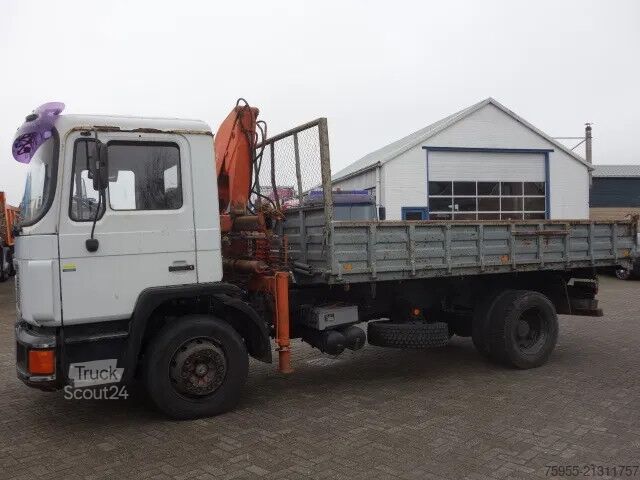 3-zijdige kipper MAN 17-232 KIPPER MET KRAAN HIAB 6,5 TON KRAAN