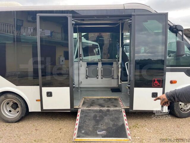 Trasporto persone  Nomec