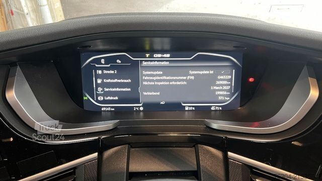 Standardowy ciągnik siodłowy DAF XG 480 FT